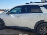 Nissan Pathfinder Sv 2Wd 5N1DR3BA8NC240249 photo