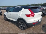 Volvo Xc40 T5 R-Design YV4162UM6K2119283 photo