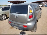 Kia Soul + KNDJT2A23A7067949 снимка