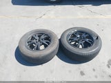 Toyota Prius Two JTDKN3DU1E1804012 снимка