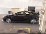 Toyota Camry Le 4T1B11HK4JU567710 снимка