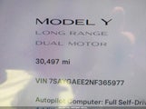 Tesla Model Y Long Range Dual Motor All-Wheel Drive 7SAYGAEE2NF365977 fotografie