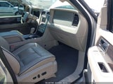 Lincoln Navigator L 5LMFL28577LJ14401 photo