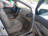 LEXUS RX 330 JTJHA31U640054389 снимка