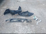 Toyota Prius Two JTDKBRFU8J3083176 снимка