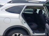 Subaru Outback Premium 4S4BTAEC7L3225989 снимка