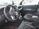 Jeep Compass Latitude 1C4NJDEB2GD756260 fotografie