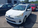 Toyota Prius C One JTDKDTB3XC1527533 снимка