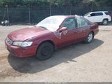 Toyota Camry Le 4T1BG22K9YU973554 снимка