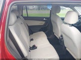 Volkswagen Tiguan 2.0T S 3VV0B7AX9JM026773 fotografie