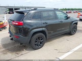 Jeep Cherokee Trailhawk 1C4PJMBS2FW770188 снимка