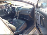 Hyundai Elantra Limited (Ulsan Plant) KMHDH4AE2BU147925 снимка