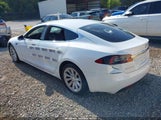 Tesla Model S 100D/60D/75D/90D/P100D 5YJSA1E27HF188034 снимка