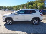 Jeep Compass Latitude 4X4 3C4NJDBBXKT593879 снимка