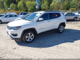 Jeep Compass Latitude 4X4 3C4NJDBBXKT593879 снимка