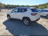 Jeep Compass Latitude 4X4 3C4NJDBBXKT593879 снимка
