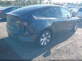 Tesla Model Y Long Range Dual Motor All-Wheel Drive/Rwd 7SAYGDED7RF051627 fotografie