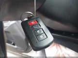 Toyota Highlander Xle 5TDJZRFH0JS890820 снимка