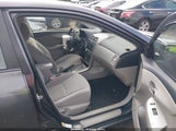 Toyota Corolla Le JTDBU4EE9B9137591 снимка
