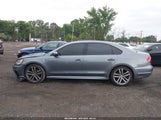 Volkswagen Passat 2.0T R-Line/2.0T S 1VWAA7A34JC033356 photo