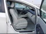Toyota Prius Two JTDKN3DU3B1440476 снимка
