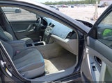 TOYOTA CAMRY LE 4T1BE46K48U258967 снимка