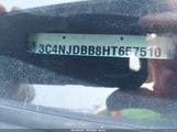 Jeep New Compass Latitude 4X4 3C4NJDBB8HT657510 снимка