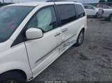 Chrysler Town & Country Touring-L 2A4RR8DG0BR617971 photo