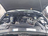 Chevrolet S-10 Ls Fleetside 1GCCS19X1W8111325 снимка
