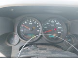 Chevrolet Silverado  Work Truck 1GCRCPE08DZ337131 снимка