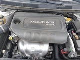 Chrysler 200 Limited 1C3CCCAB8FN635327 снимка