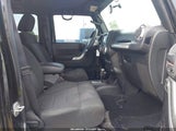 Jeep Wrangler Unlimited Sahara 1C4HJWEG9CL104482 photo