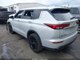Mitsubishi Outlander Se 2.5 2Wd/Se Black Edition 2Wd/Se Special Edition 2Wd JA4J3UA82PZ025991 photo
