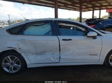 Ford Fusion Hybrid S 3FA6P0UU9JR211787 fotografie