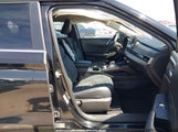 Mitsubishi Outlander Black Edition S-Awc/Se 2.5 S-Awc/Se Launch Edition S-Awc JA4J4UA84NZ031608 снимка