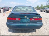 Toyota Camry Xle V6 4T1BF22K2VU922475 photo