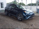 Toyota Rav4 Xle JTMRFREV5JJ195295 снимка