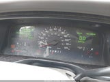 Lincoln Town Car Signature 1LNFM82W5WY678263 photo