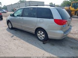 Toyota Sienna Le 5TDZK23C98S221575 снимка
