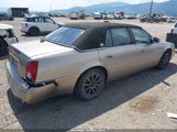 Cadillac Deville Standard 1G6KD57YX4U136806 fotografie
