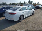 Hyundai Sonata Se 5NPE24AF5JH598584 снимка