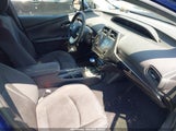 Toyota Prius Two JTDKBRFU8H3047871 снимка