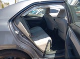 Toyota Corolla Le 5YFBURHEXFP342880 снимка