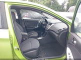 Hyundai Accent Se KMHCU5AE1DU092402 снимка