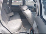 Lincoln Town Car Executive 1LNLM81W5SY686104 снимка