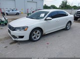 Volkswagen Passat 2.5L Se 1VWBP7A38CC102667 снимка
