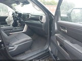 Toyota Tundra Sr5 5TFLA5DA1NX043268 photo