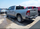 Ram  Tradesman 4X4 5'7 Box 1C6SRFGT1RN171686 снимка