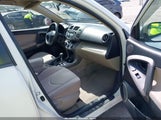 Toyota Rav4 JTMBD33VX65030916 снимка