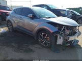 Toyota C-Hr Xle NMTKHMBX5JR061179 photo